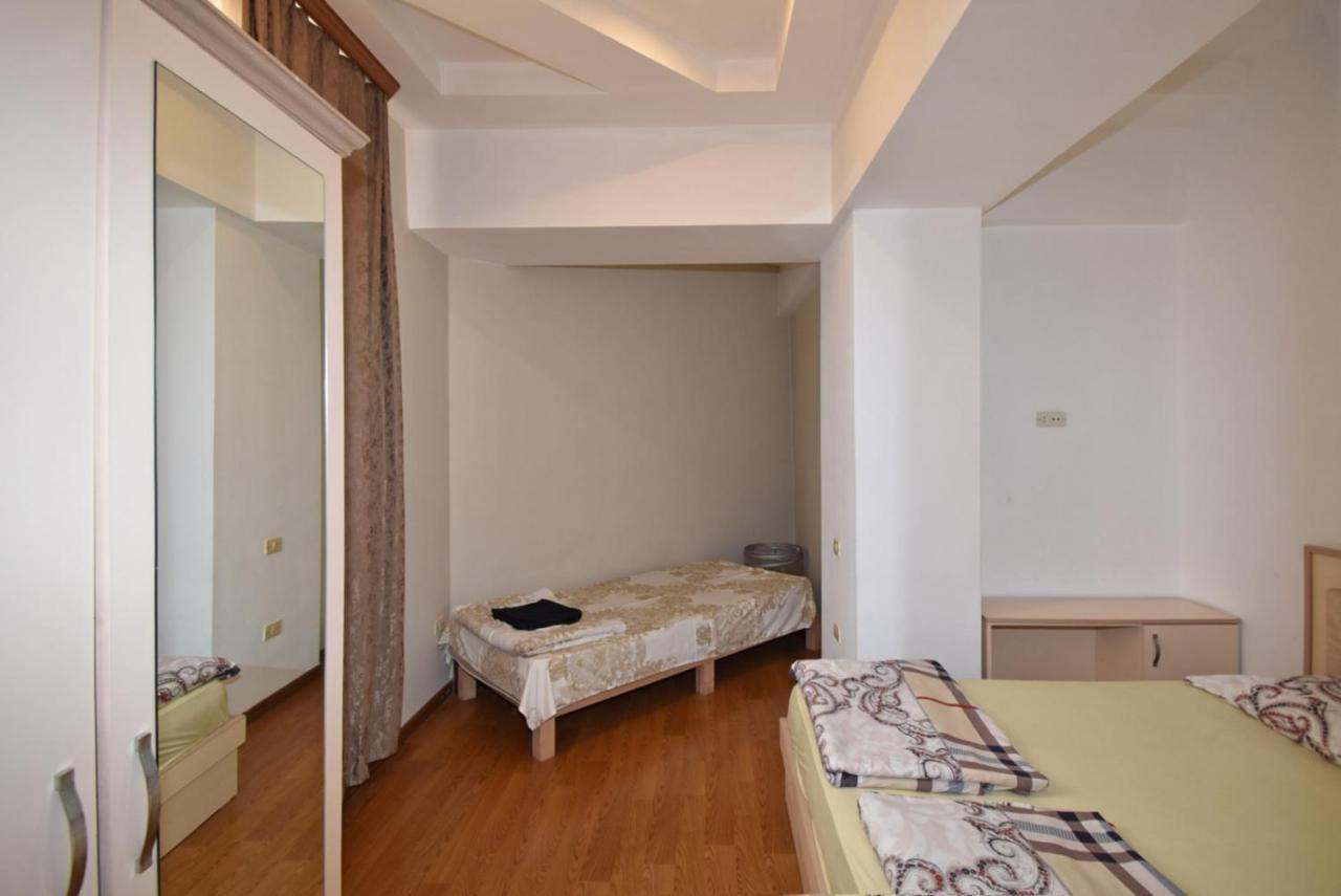 Abovyan Street 16, Apartment No 24 Γιερεβάν Εξωτερικό φωτογραφία